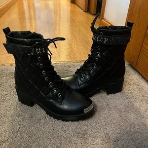 Juicy boots size 7
